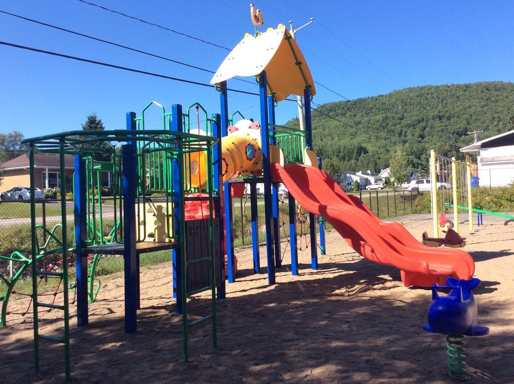 Camping Le 4 Chemins LʼAnse-Saint-Jean Pokój zdjęcie